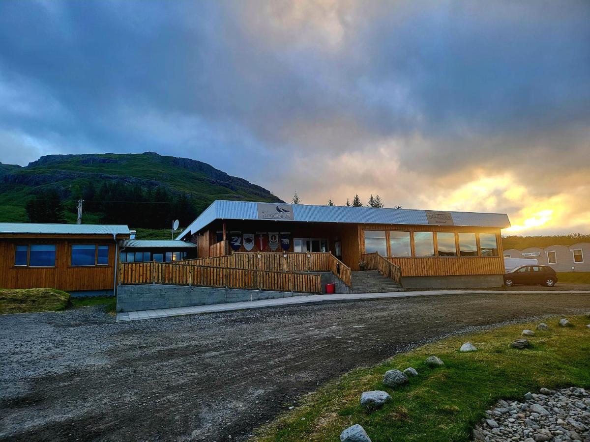 Hotel Flokalundur Brjanslaekur Exterior photo